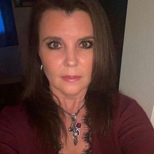 Meet your Posher, Teri